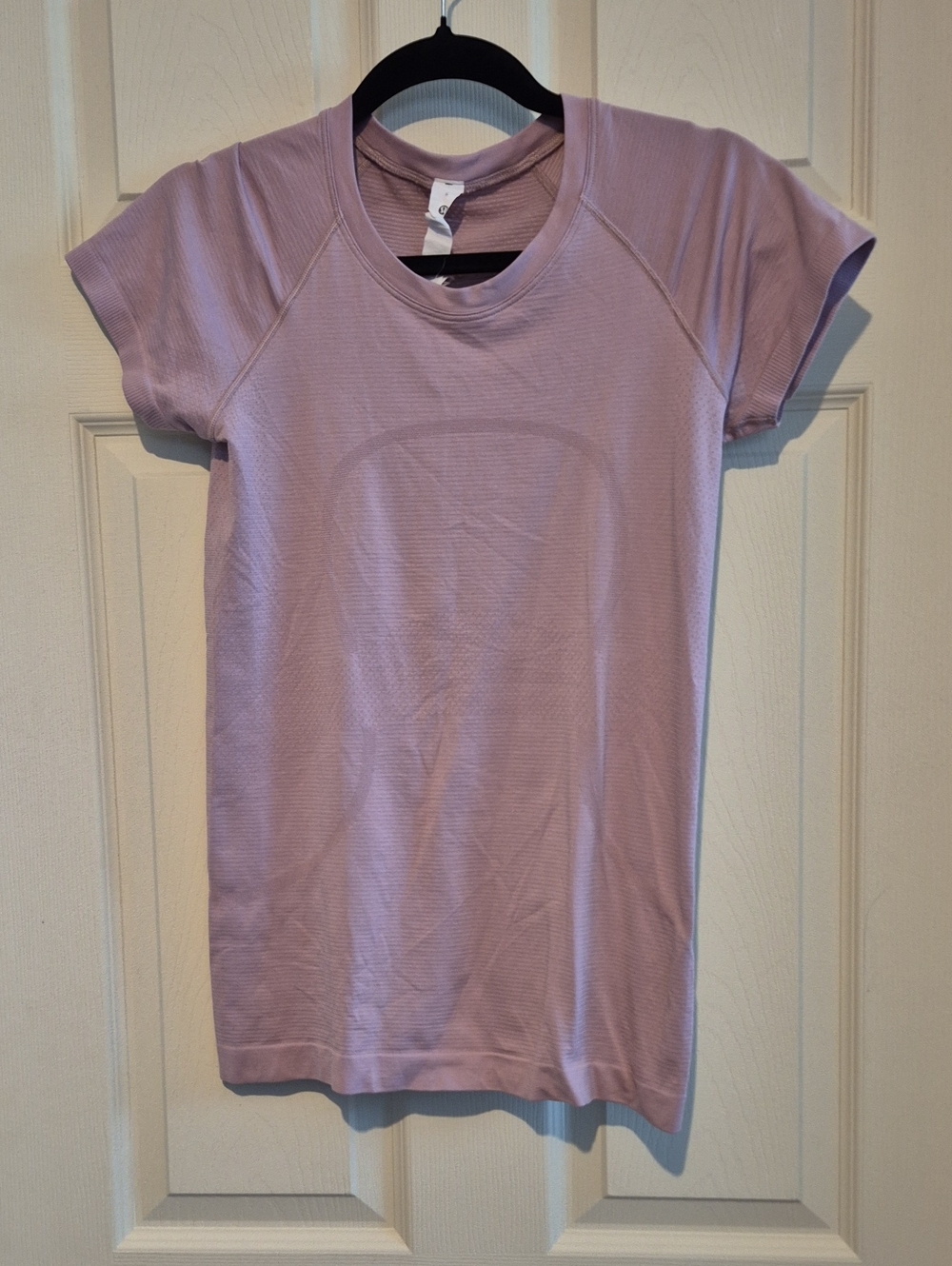 🍋 Lululemon Swiftly Tech Short Sleeve 2.0 Hip Length in Rose Blush Size 6